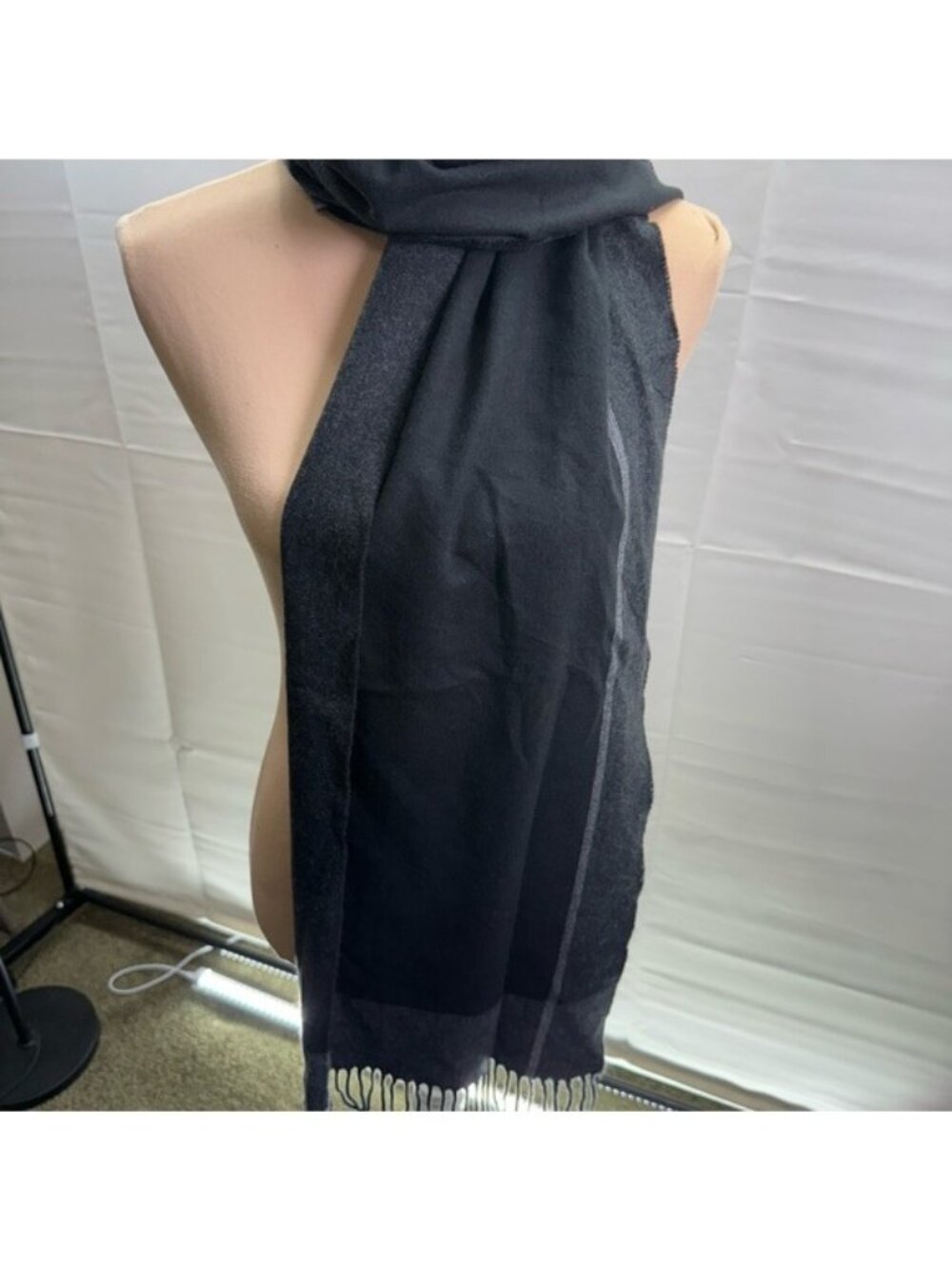 Stewart of Scotland Acrylic Scarf Black Gray Fringe Herringbone Stripe Unisex